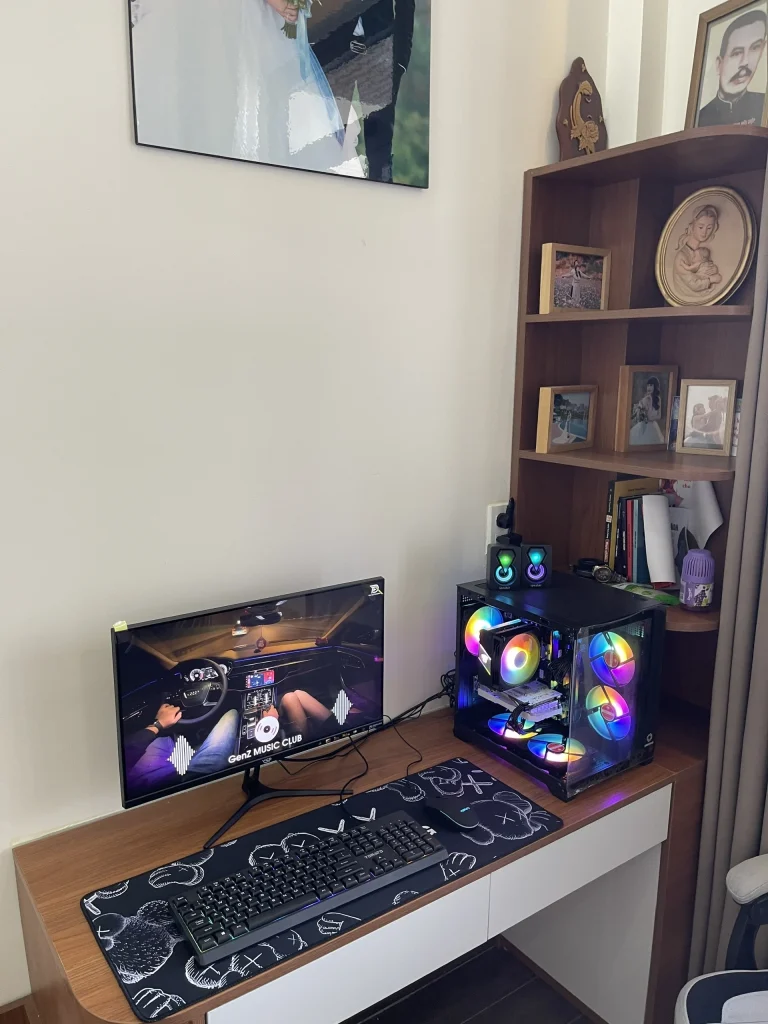 PC Gaming i3-10105F RX 560 4GB RAM 16GB thumbnail 4